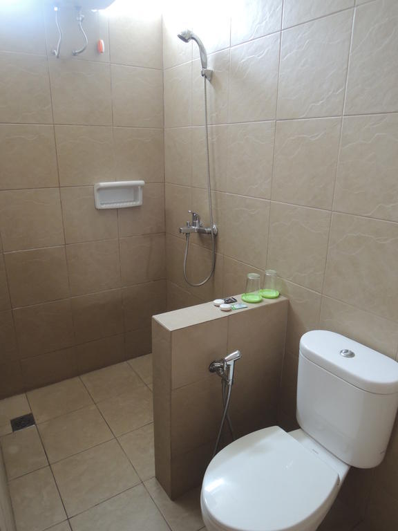 Rumah Polonia Guest House Jakarta Room photo